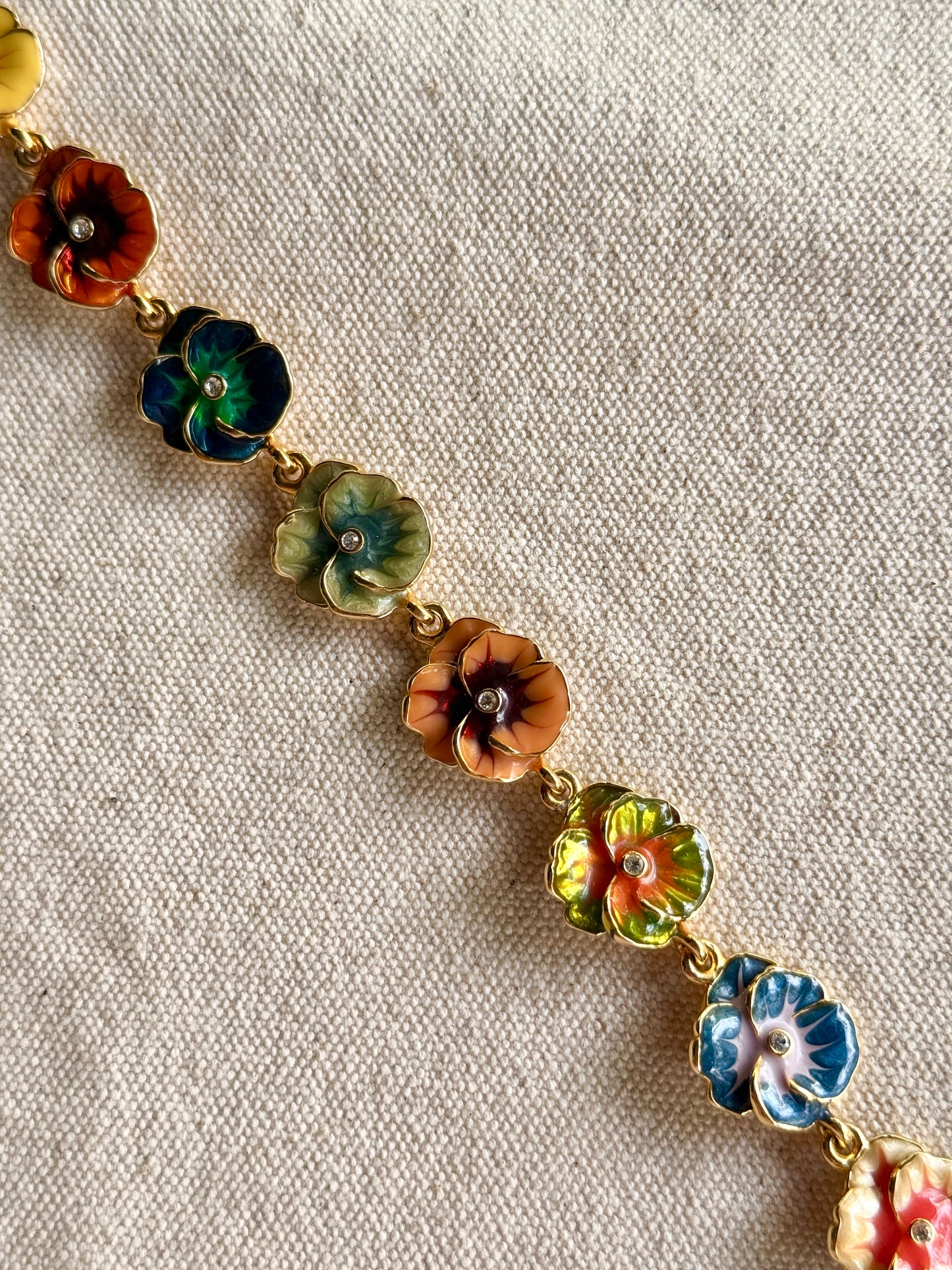 Pulsera Floral - Joan Rivers