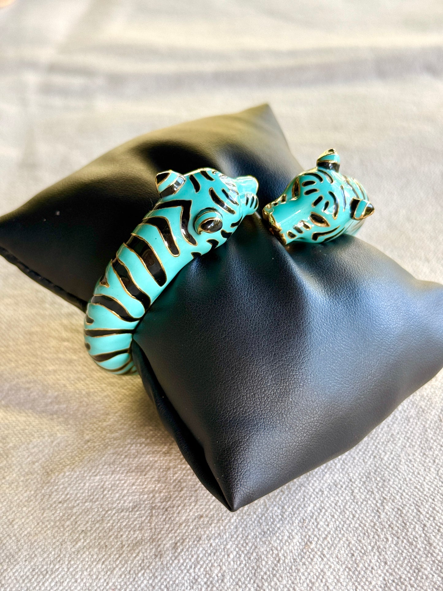 Pulsera de Tigres Turquesa- Kenneth J Lane