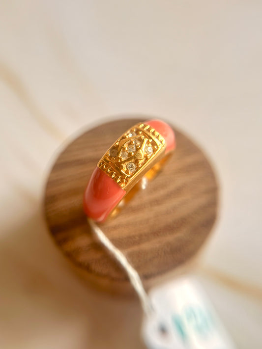 Anillo Coral y Dorado- Joan Rivers