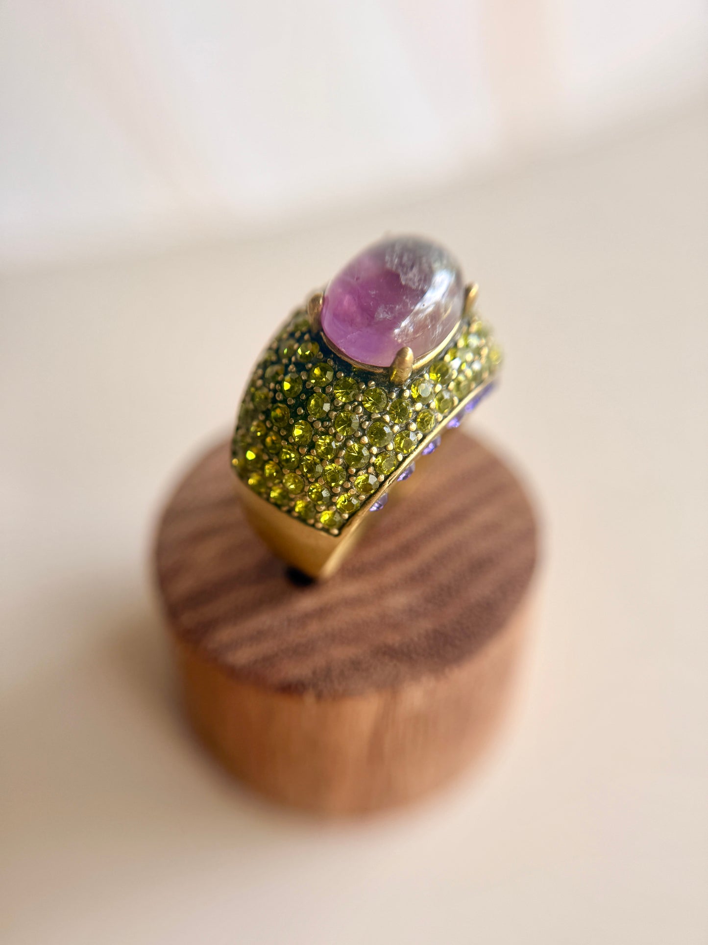 Anillo Violeta- Heidi Daus