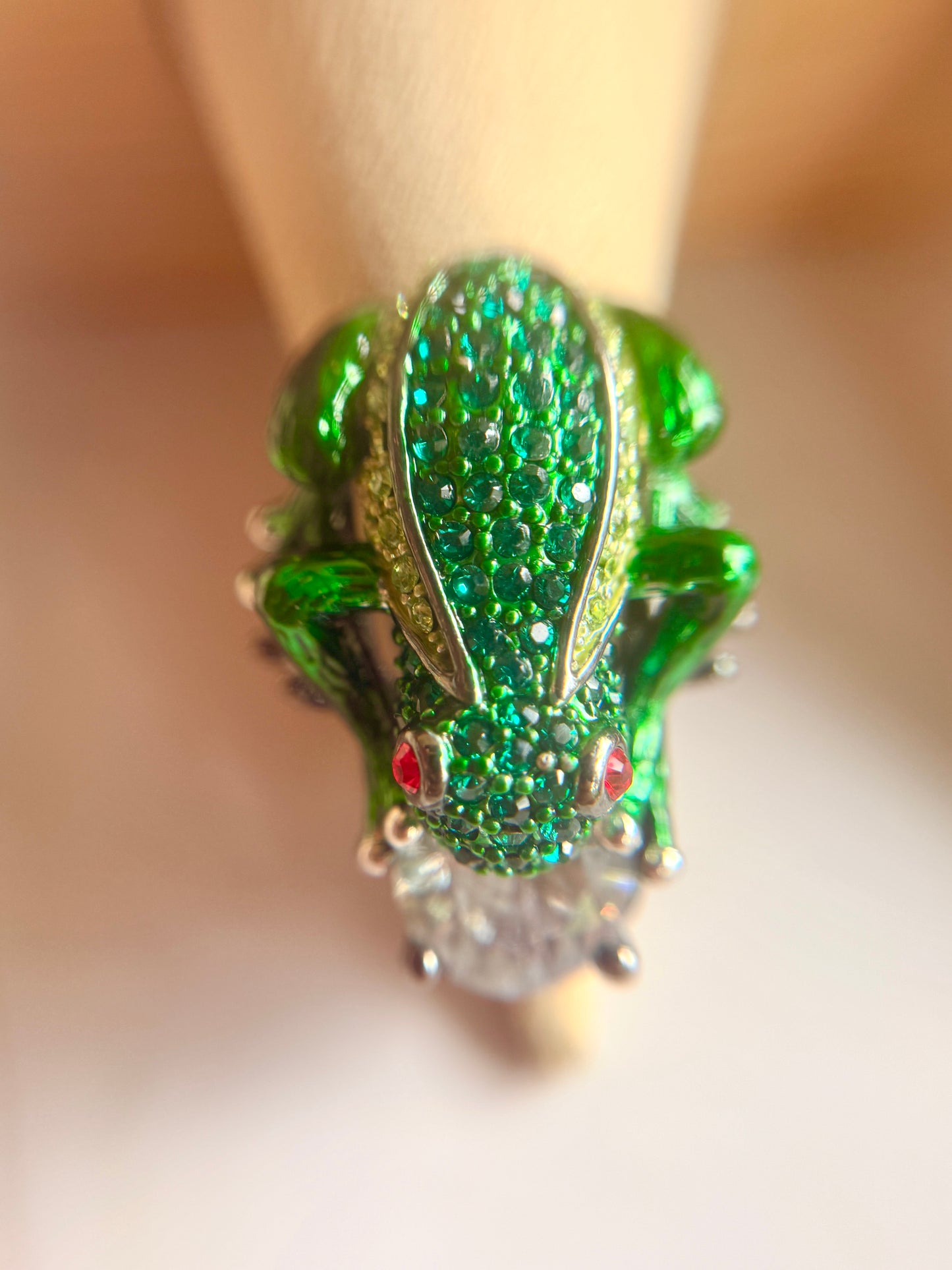 Anillo Rana Verde- Kenneth Jay Lane
