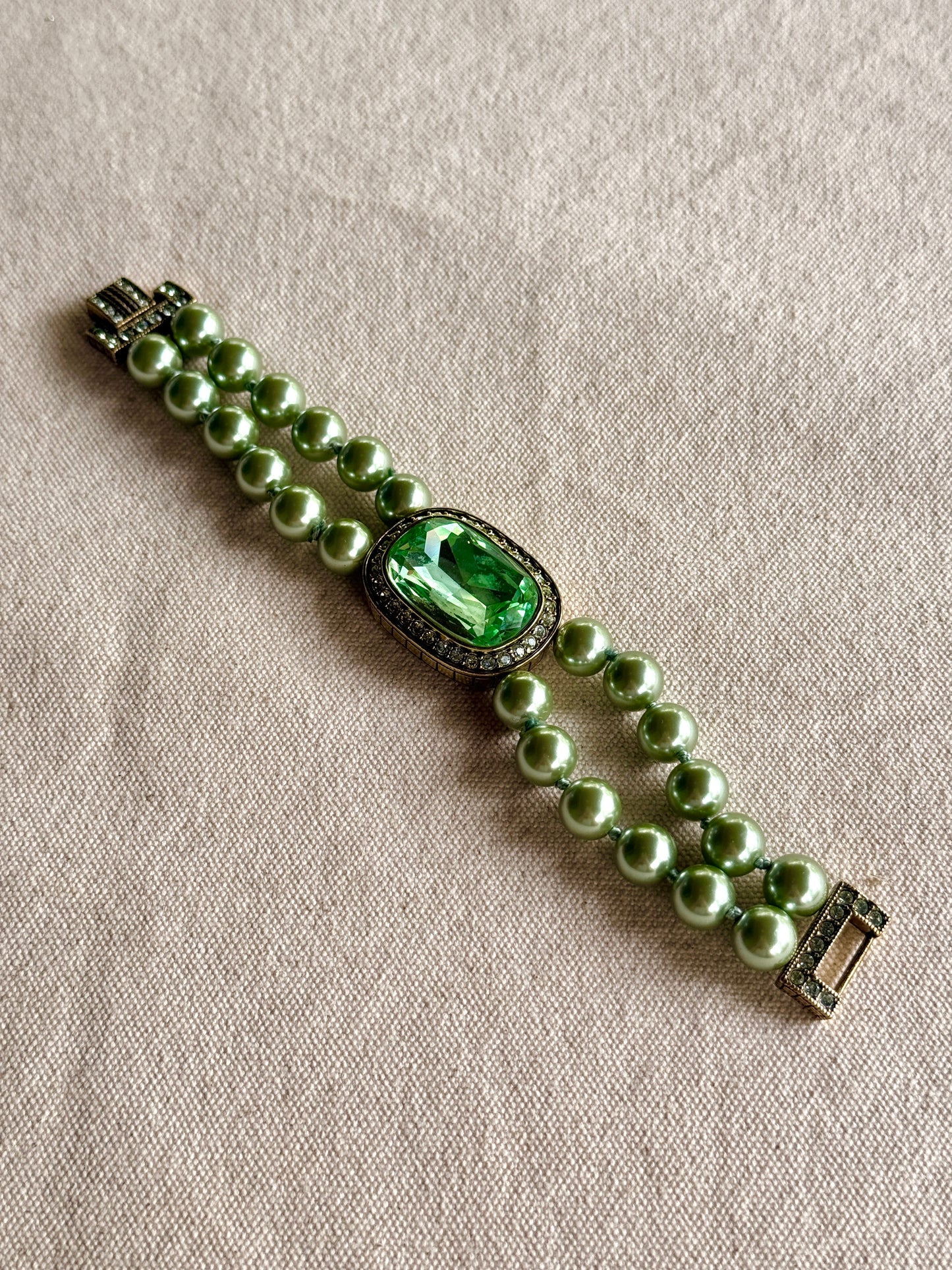 Set de Collar, Pulsera y Aretes de Prensa Verdes- Heidi Daus