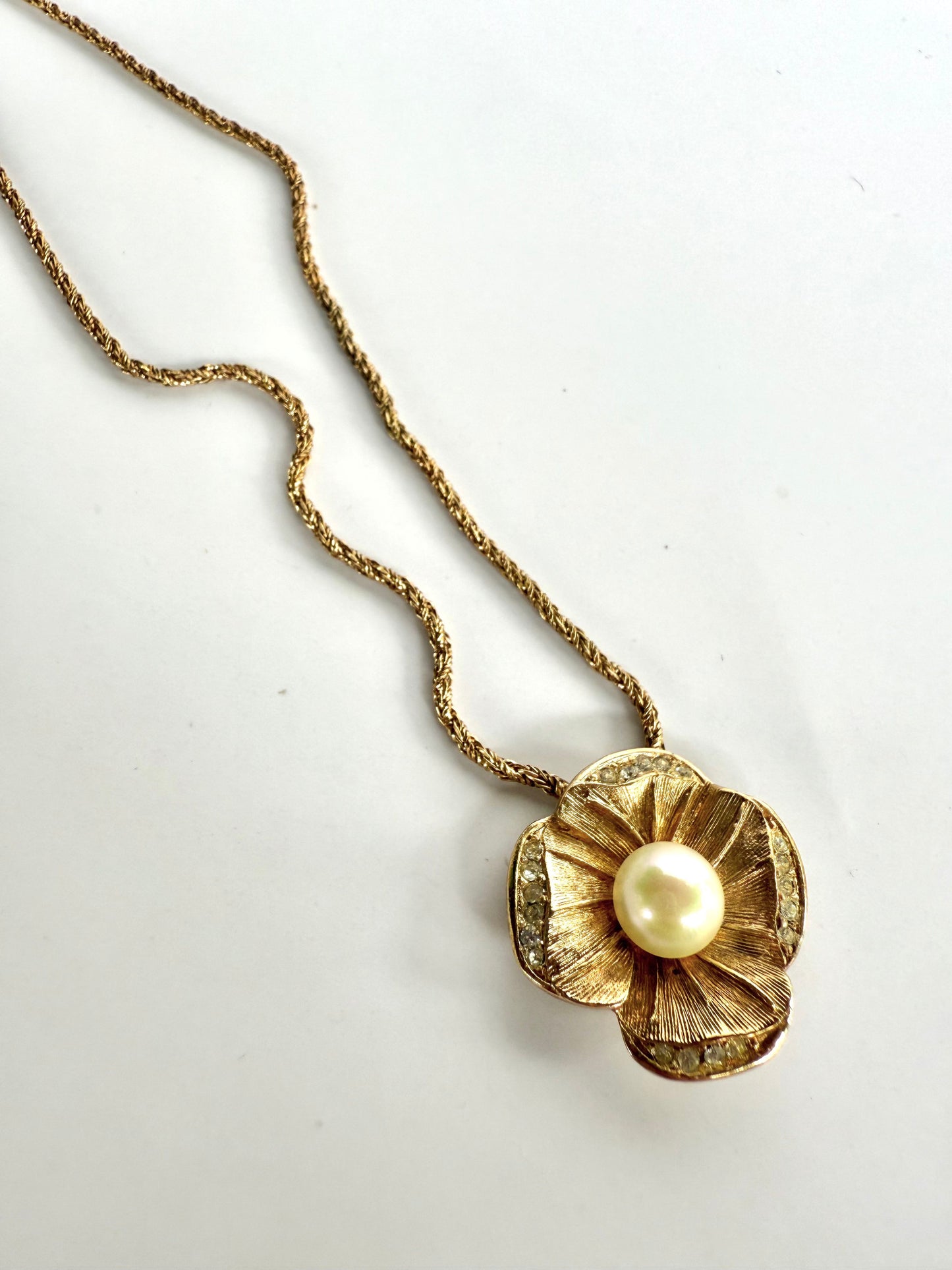 Collar de Colgante Floral-  Chr Dior