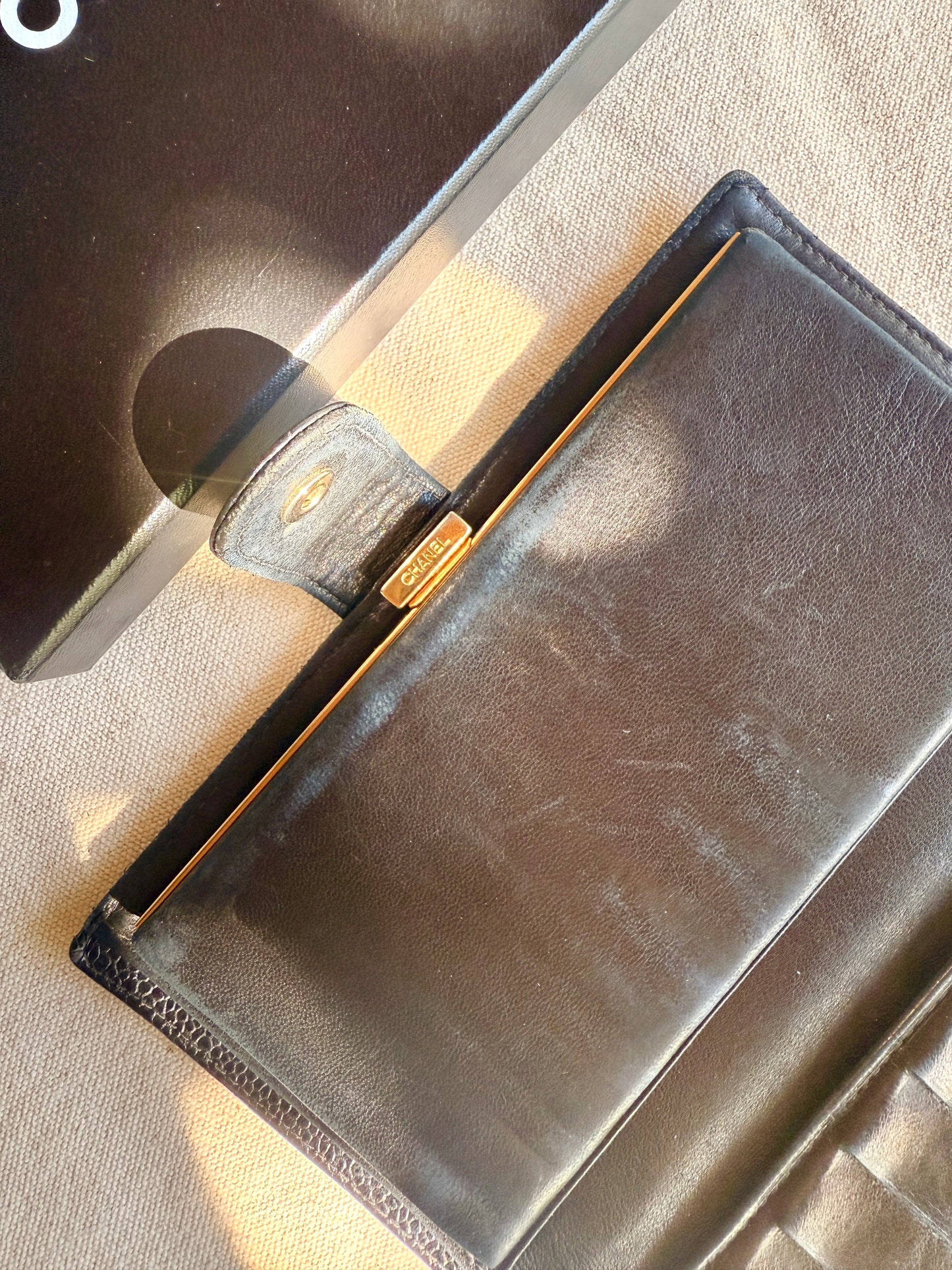 Billetera de Cuero - Chanel