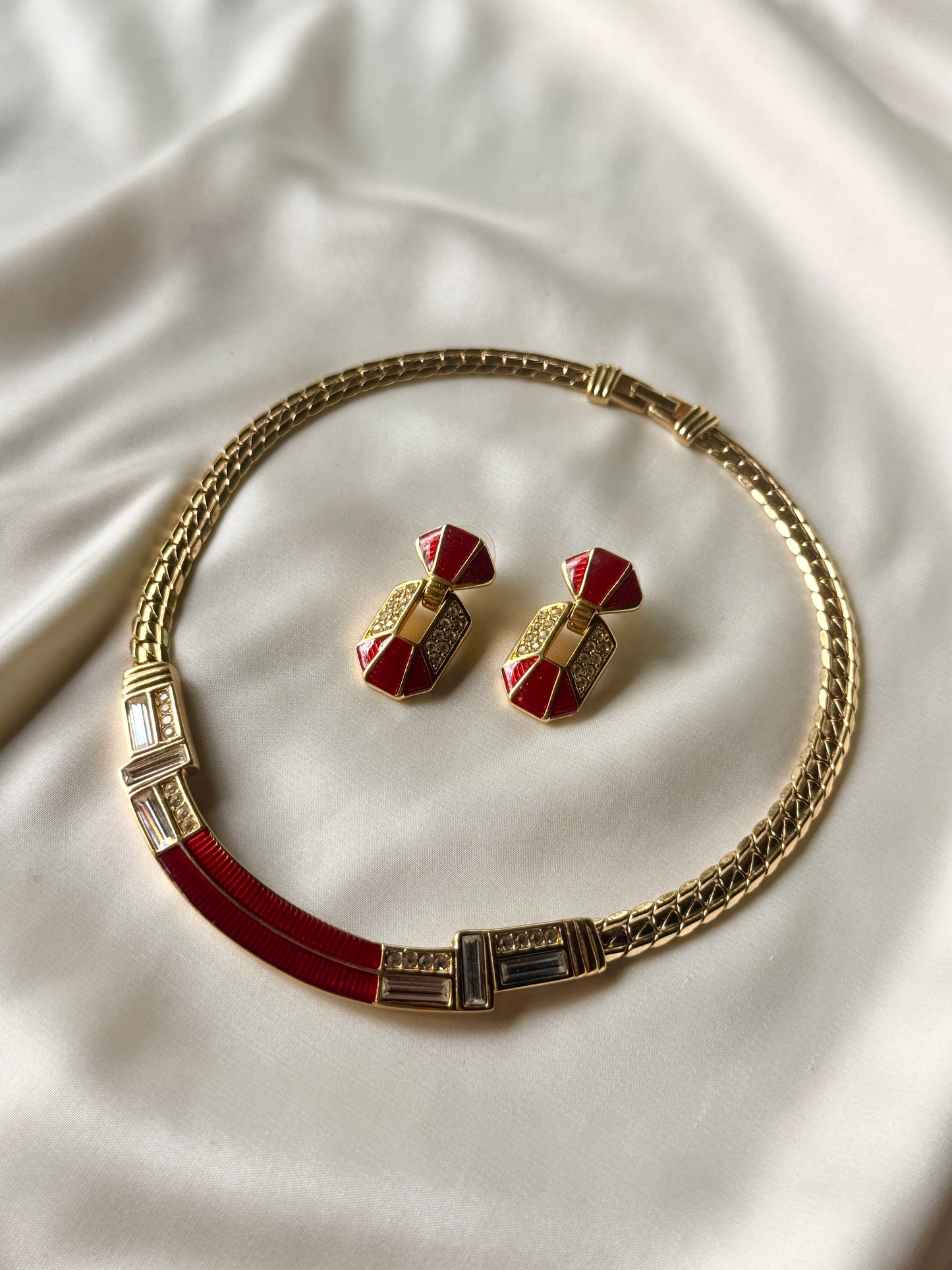 Set Collar y Aretes de prensa - Swarovski America