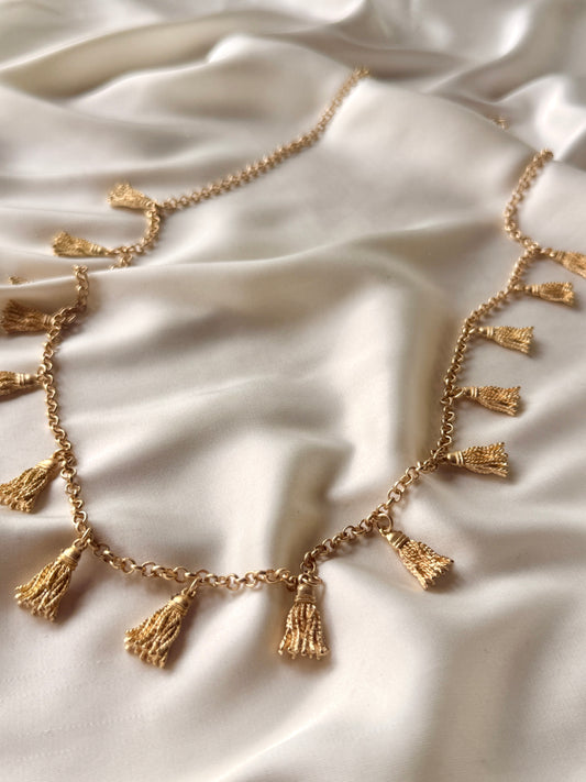 Collar  de Borlas Doradas- Fornash