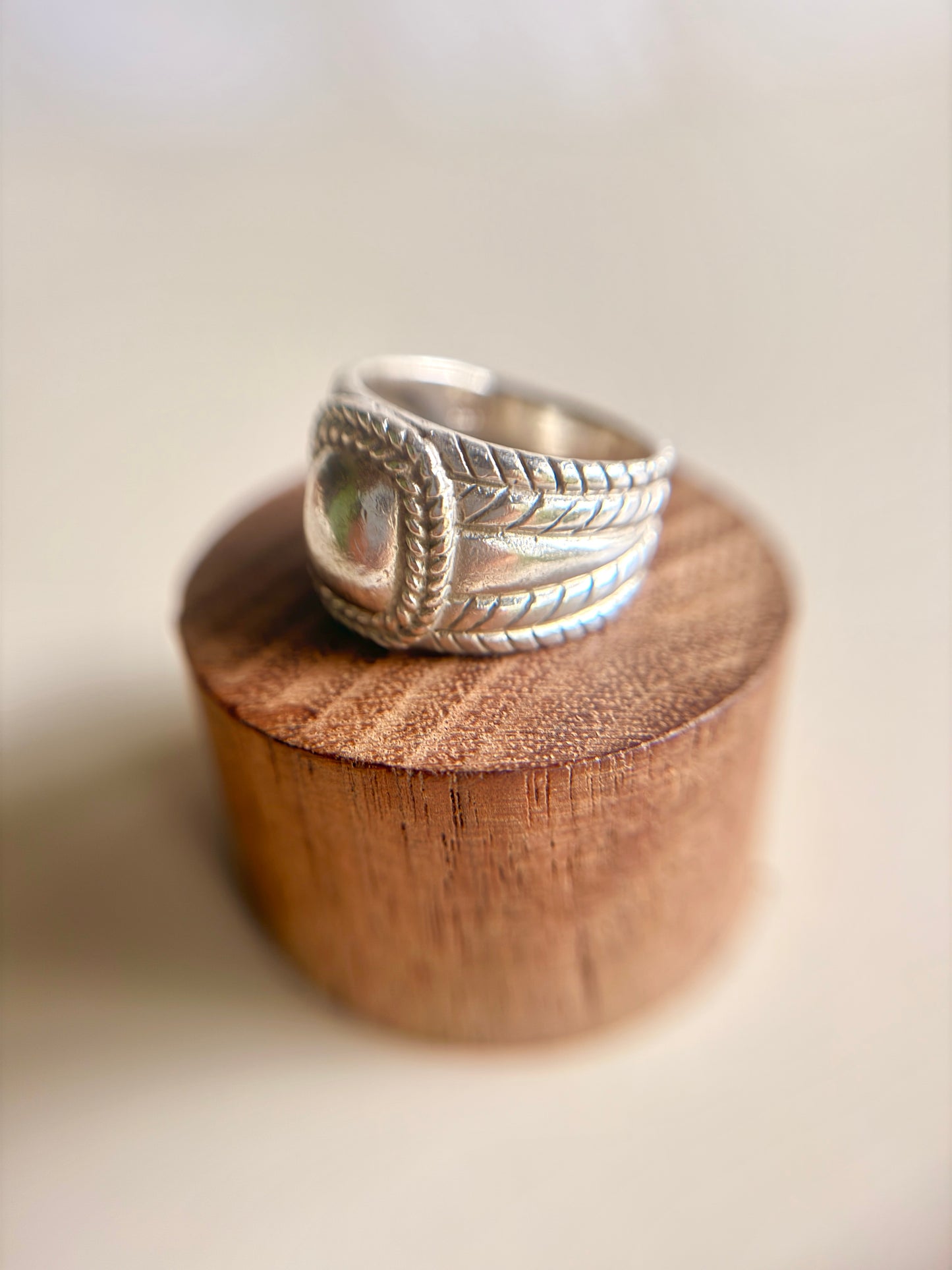 Anillo de Escudo en Plata