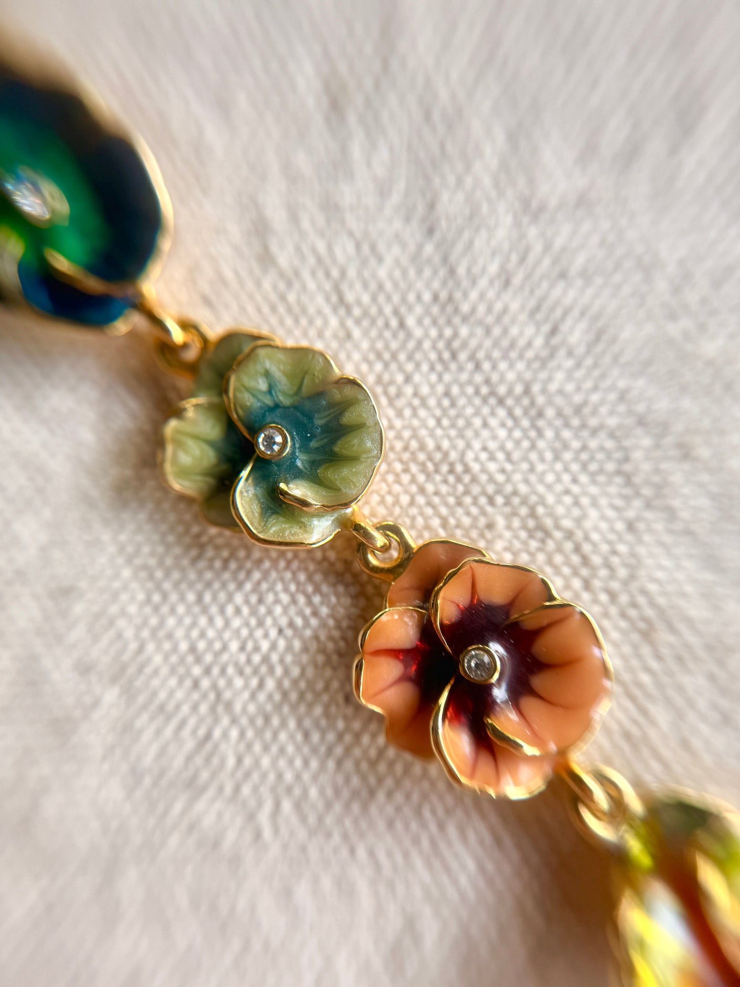 Pulsera Floral - Joan Rivers