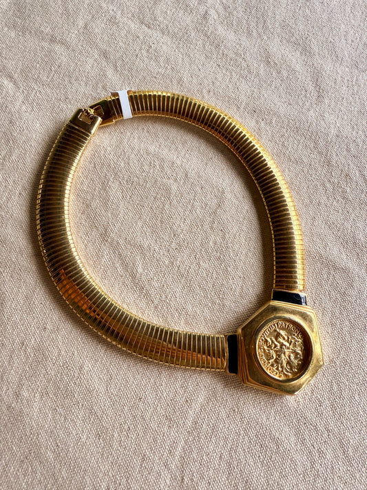 Collar Omega Escudo de Armas- Kenneth Jay Lane