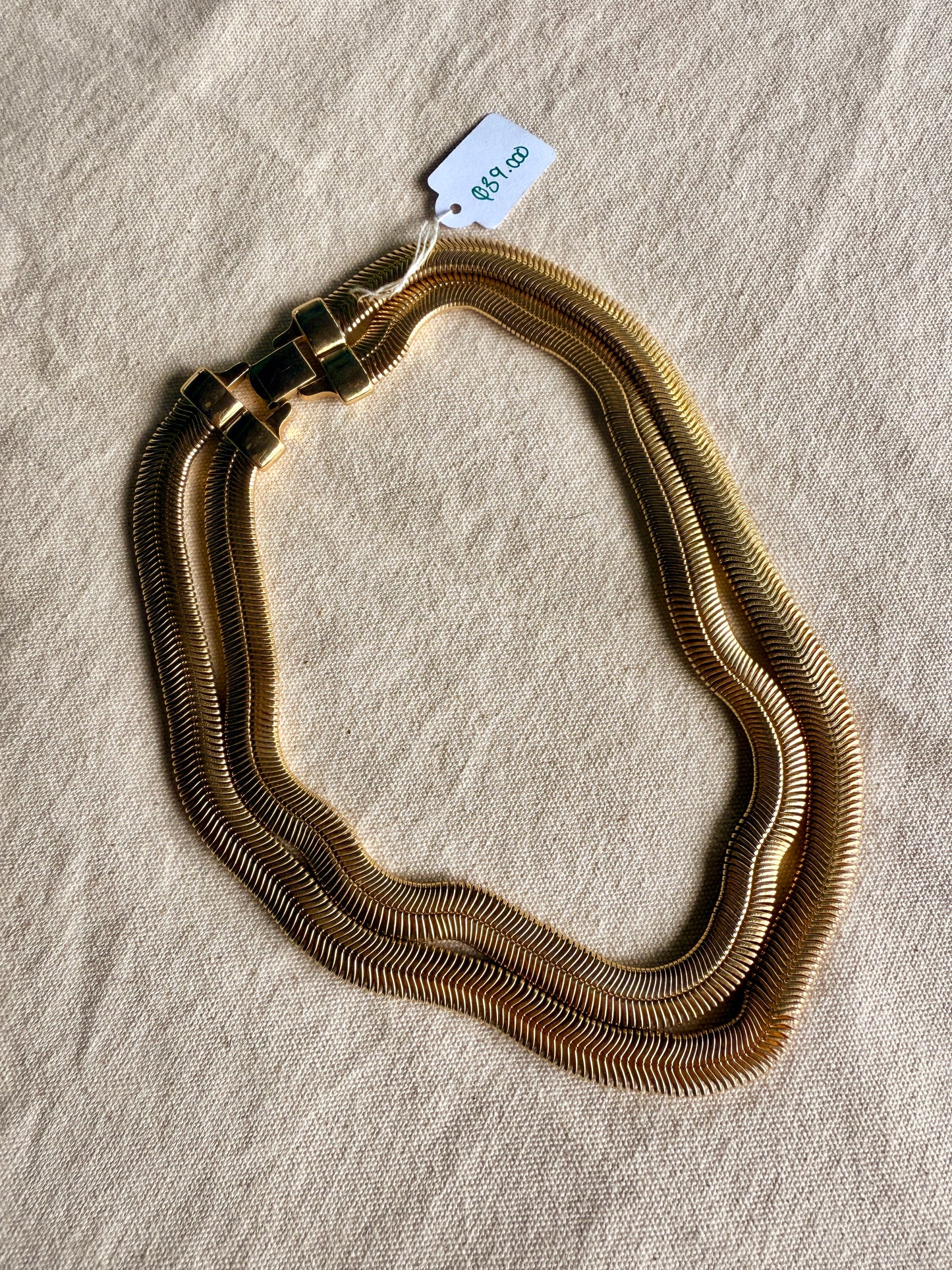 Collar serpentina clásico de- Joan Rivers