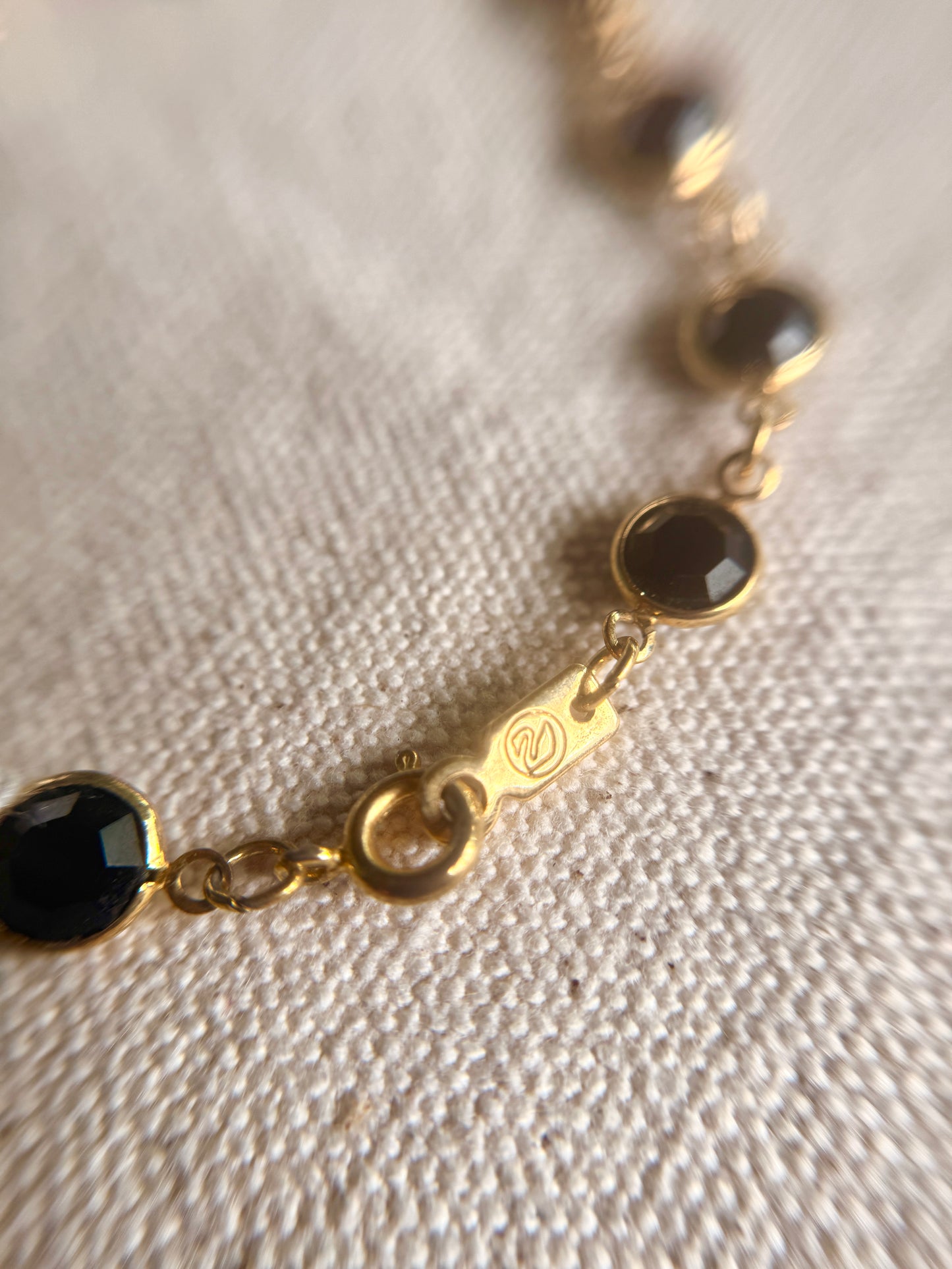 Pulsera Noir- Swarovski