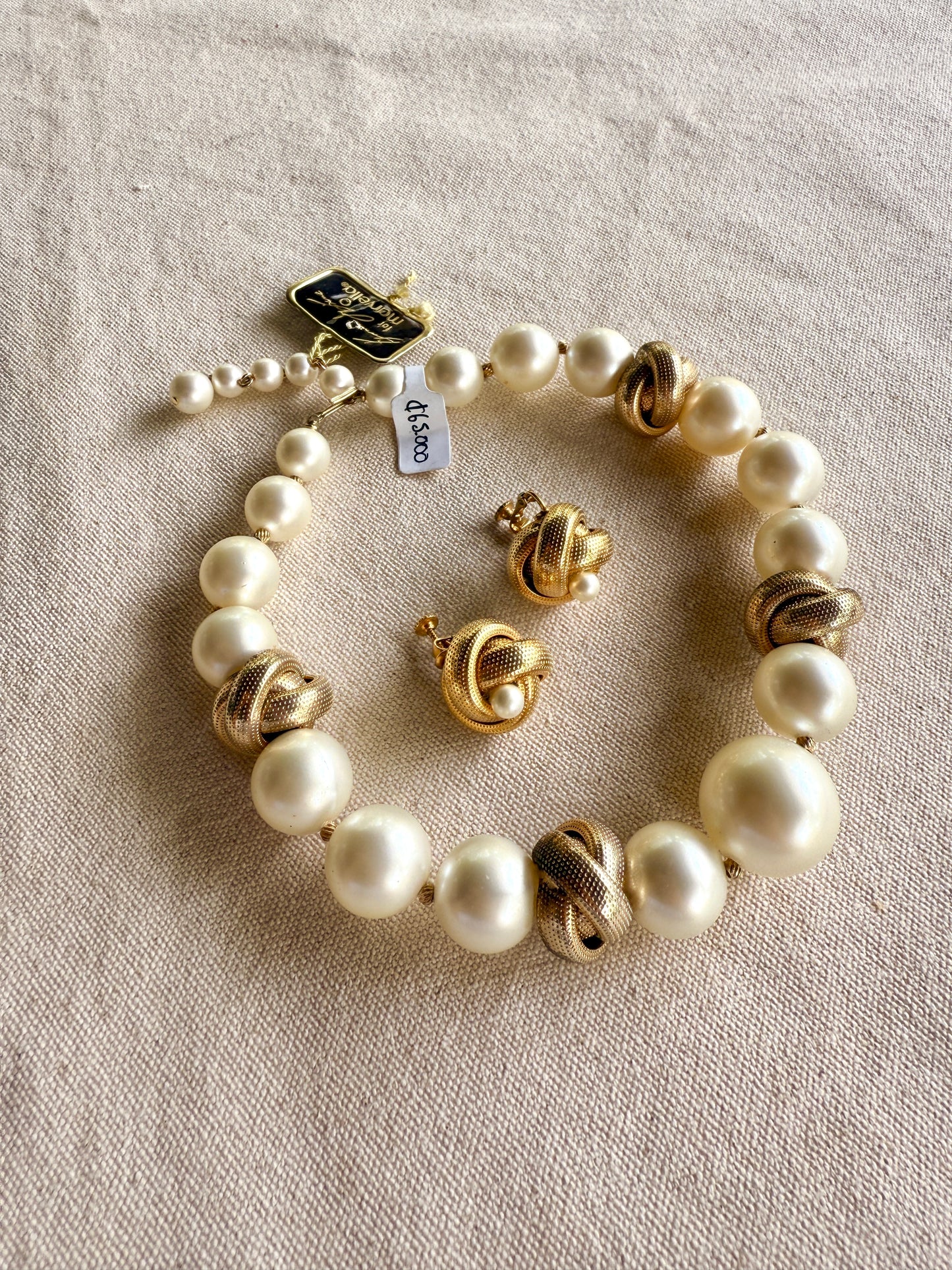 Set de Collar y Aretes de prensa- Kenneth Jay Lane