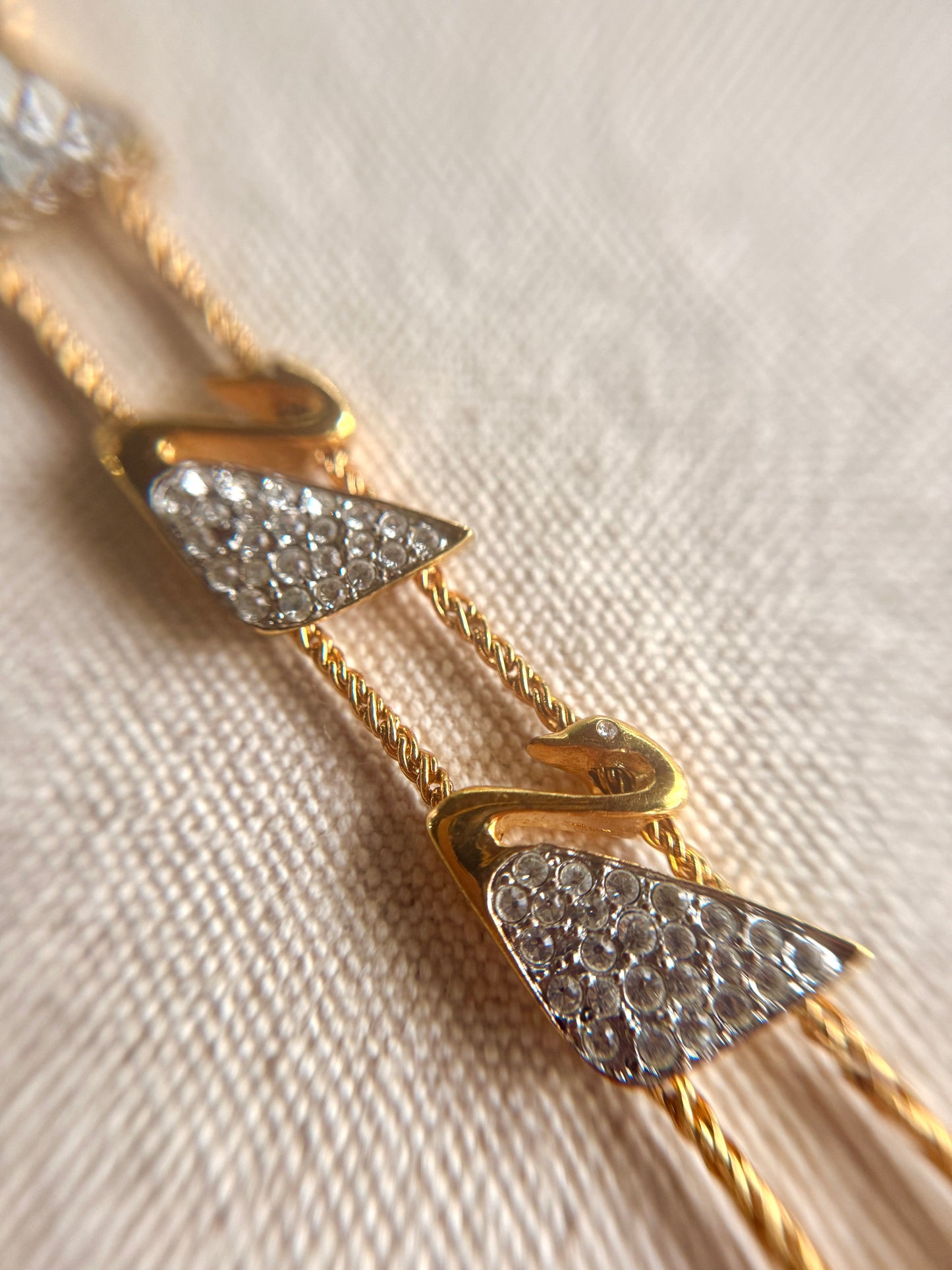 Pulsera de Cisnes- Swarovski