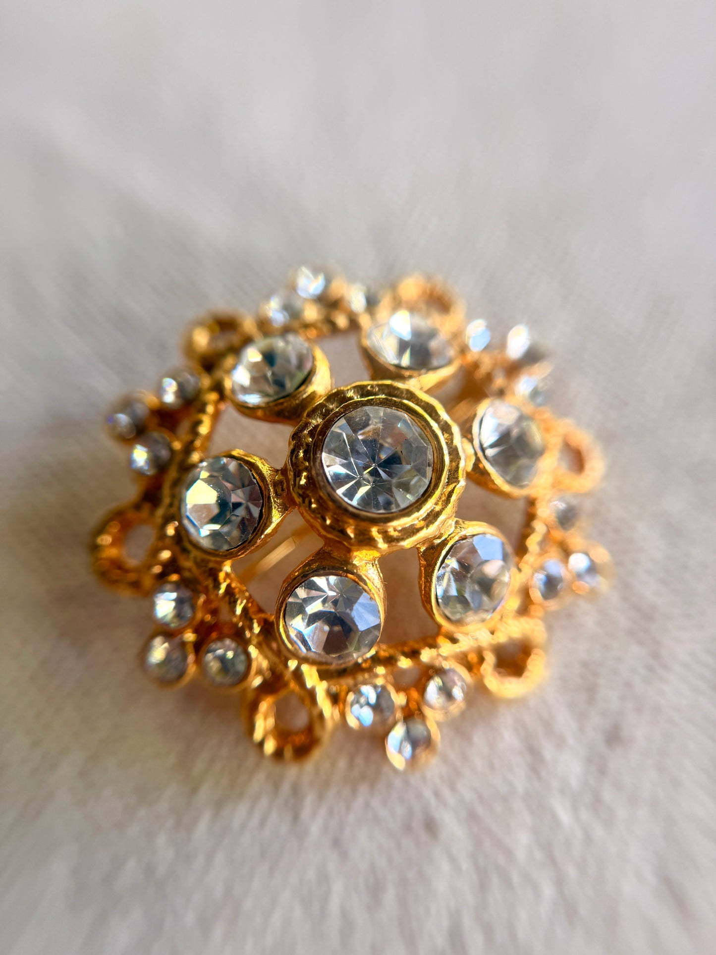 Broche Octagonal con Cristales