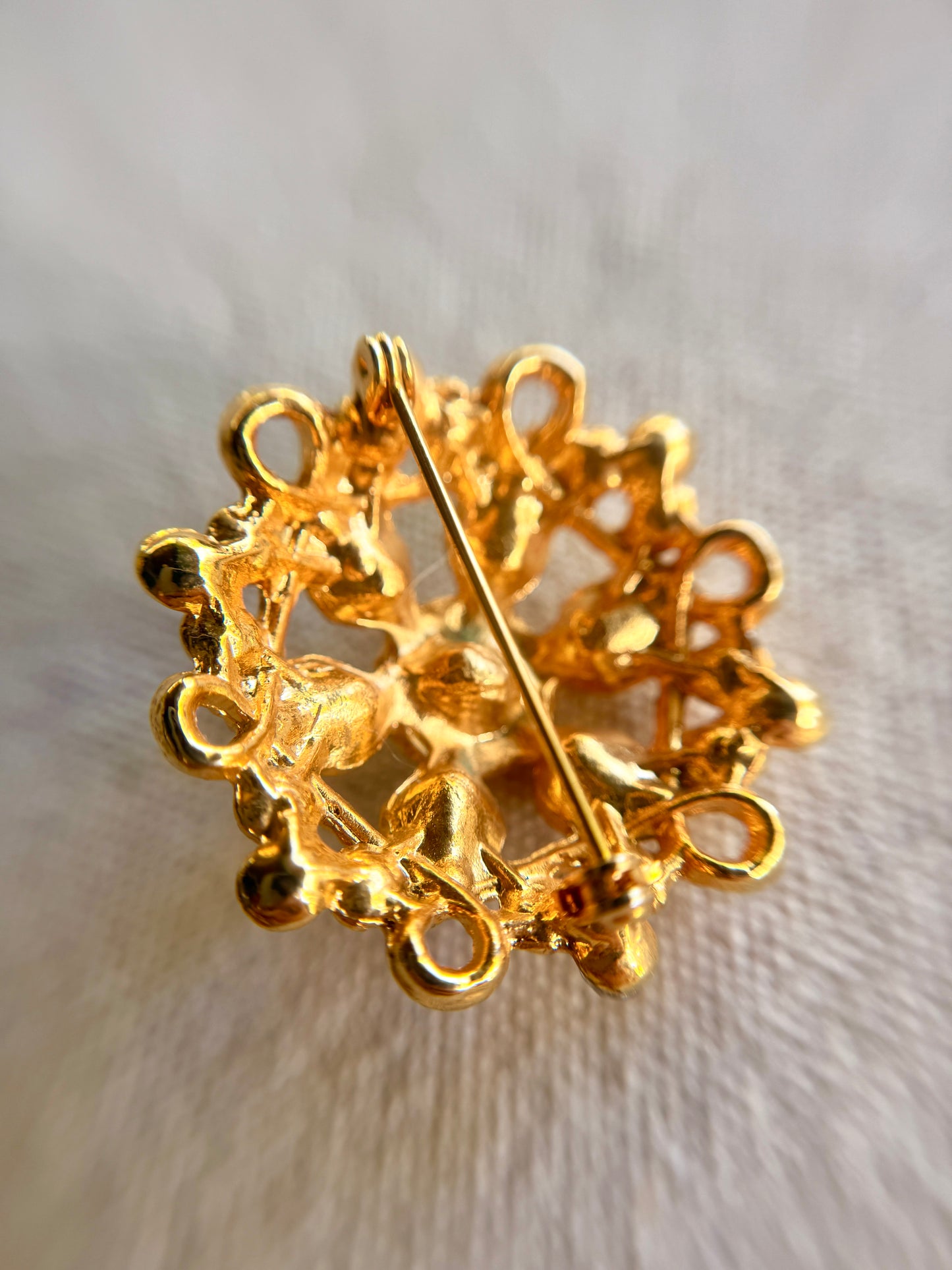 Broche Octagonal con Cristales