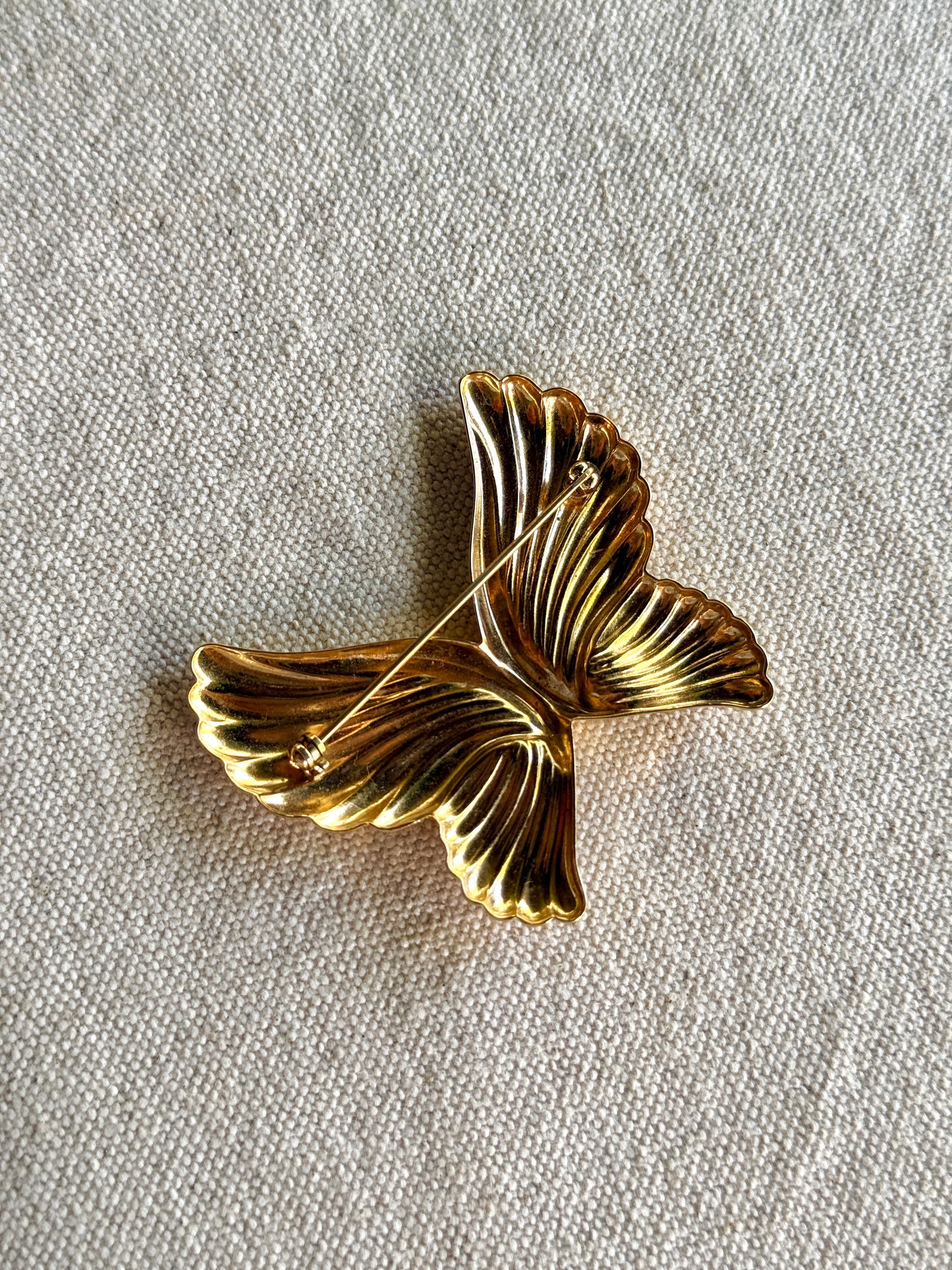 Broche Mariposa Angelical