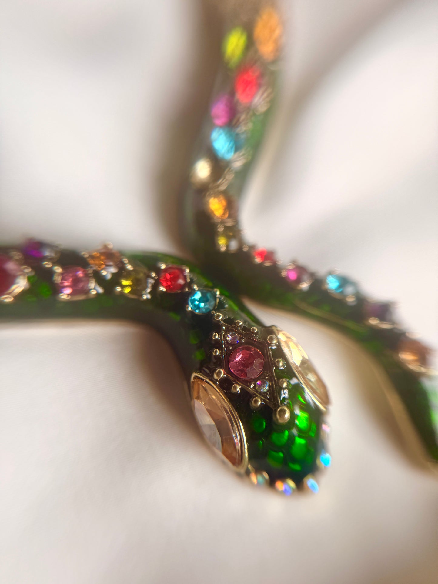 Collar flexible de Serpiente