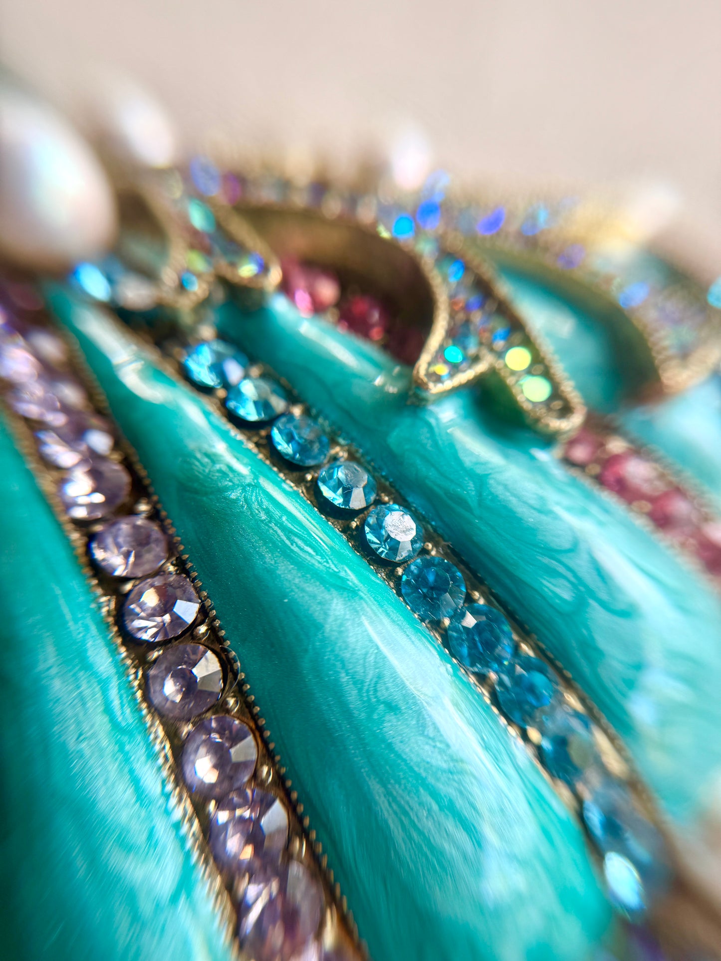 Collar de Ostra Turquesa y Perlas- Heidi Daus