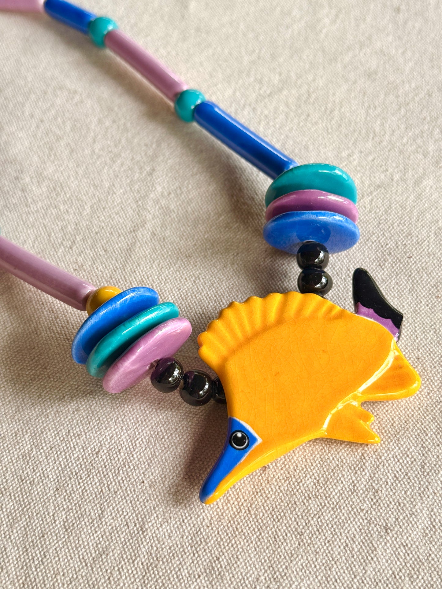 Collar de Pescadito- Ruby Z