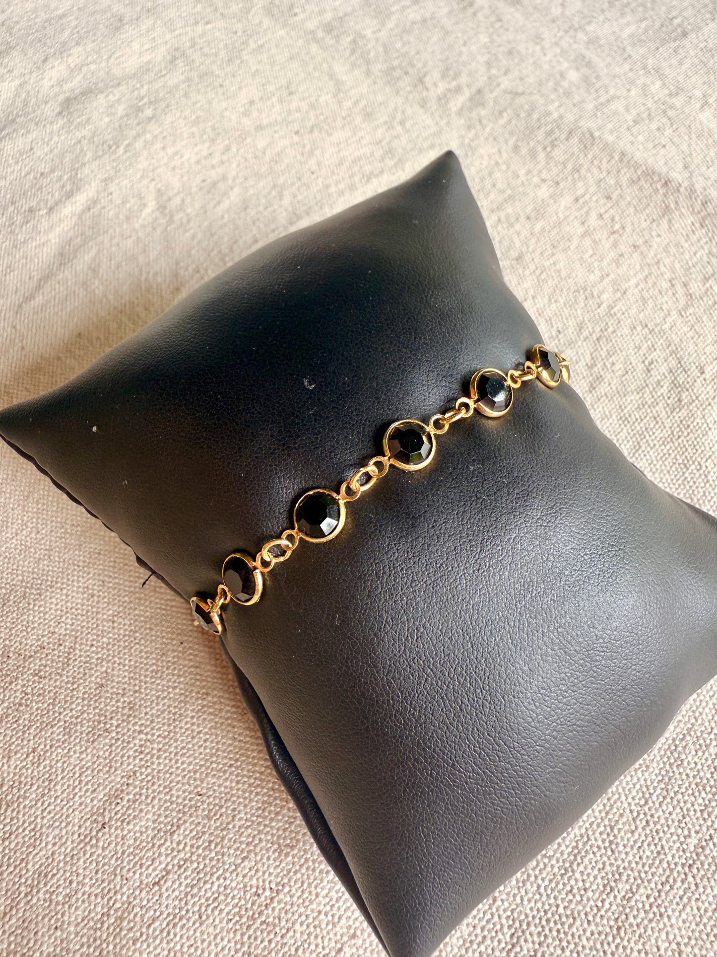 Pulsera Noir- Swarovski